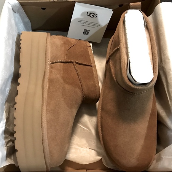 Ugg Ultra Mini Platforms ~ Size 8W/7M - Picture 6 of 16
